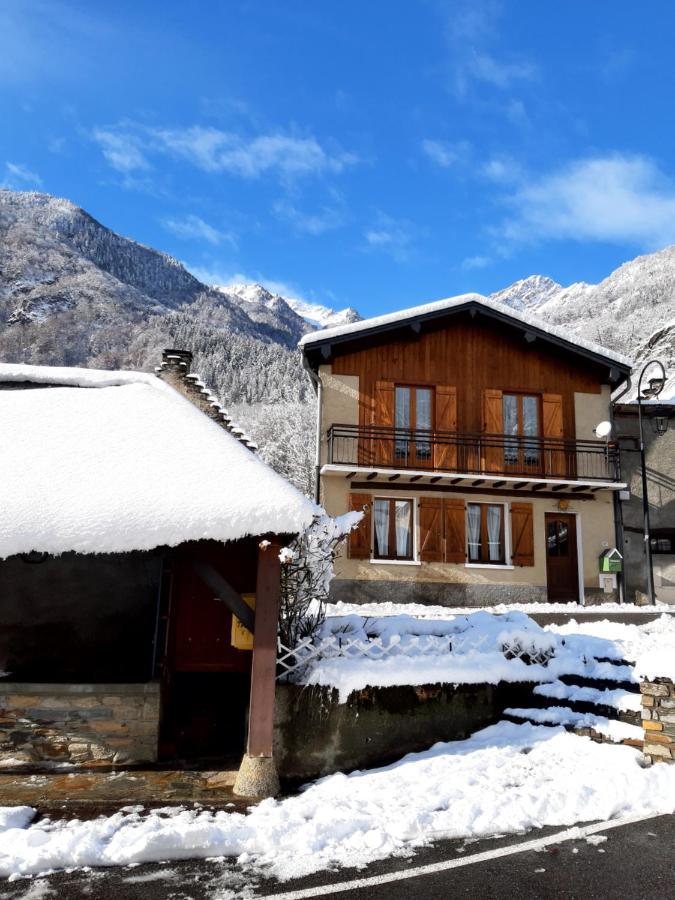 Maison Des Trois Ormeaux Villa Cier-de-Luchon Eksteriør billede